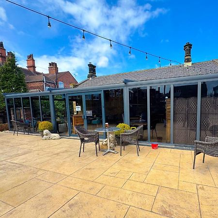 The George Wright Boutique Hotel, Bar & Restaurant Rotherham Kültér fotó