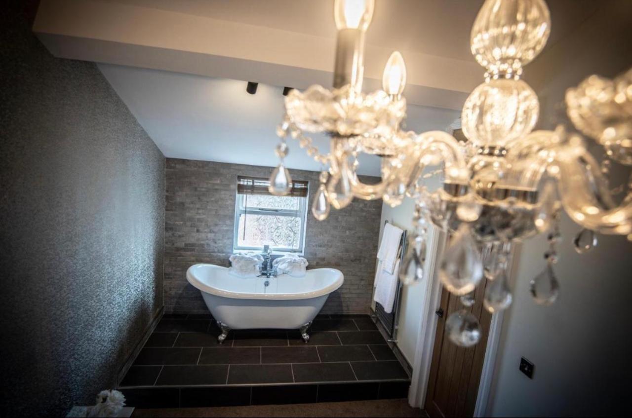 The George Wright Boutique Hotel, Bar & Restaurant Rotherham Kültér fotó