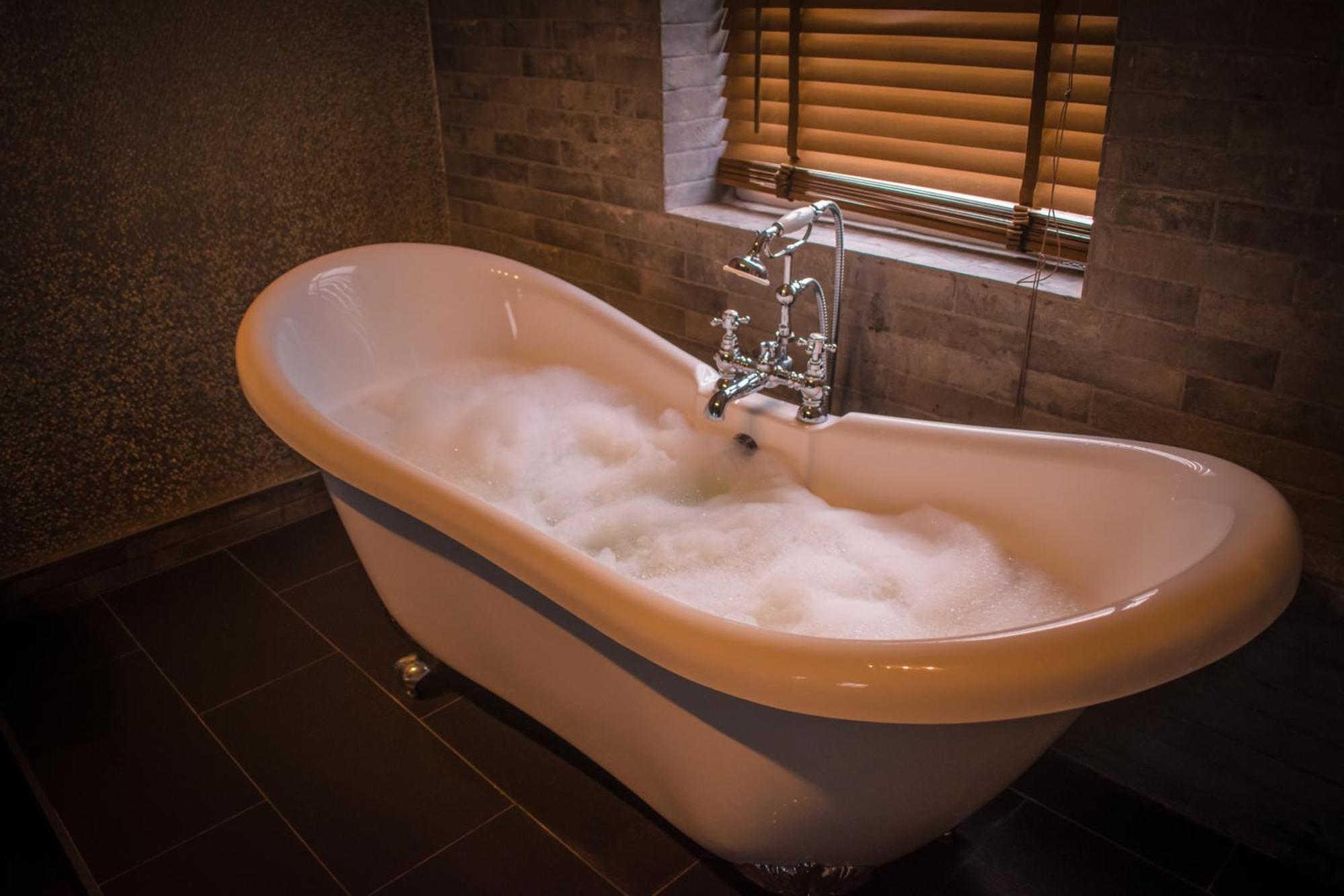 The George Wright Boutique Hotel, Bar & Restaurant Rotherham Kültér fotó