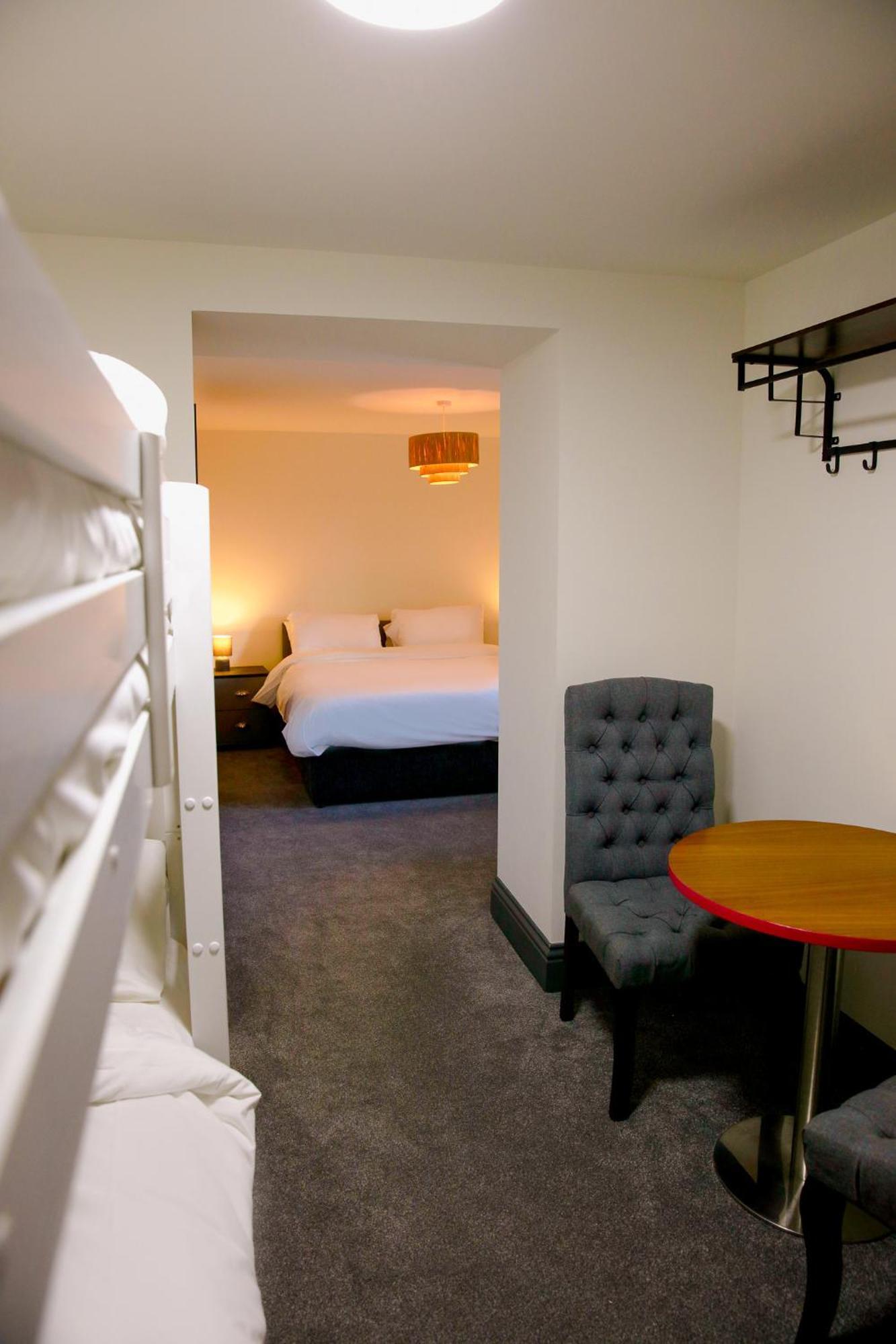 The George Wright Boutique Hotel, Bar & Restaurant Rotherham Kültér fotó