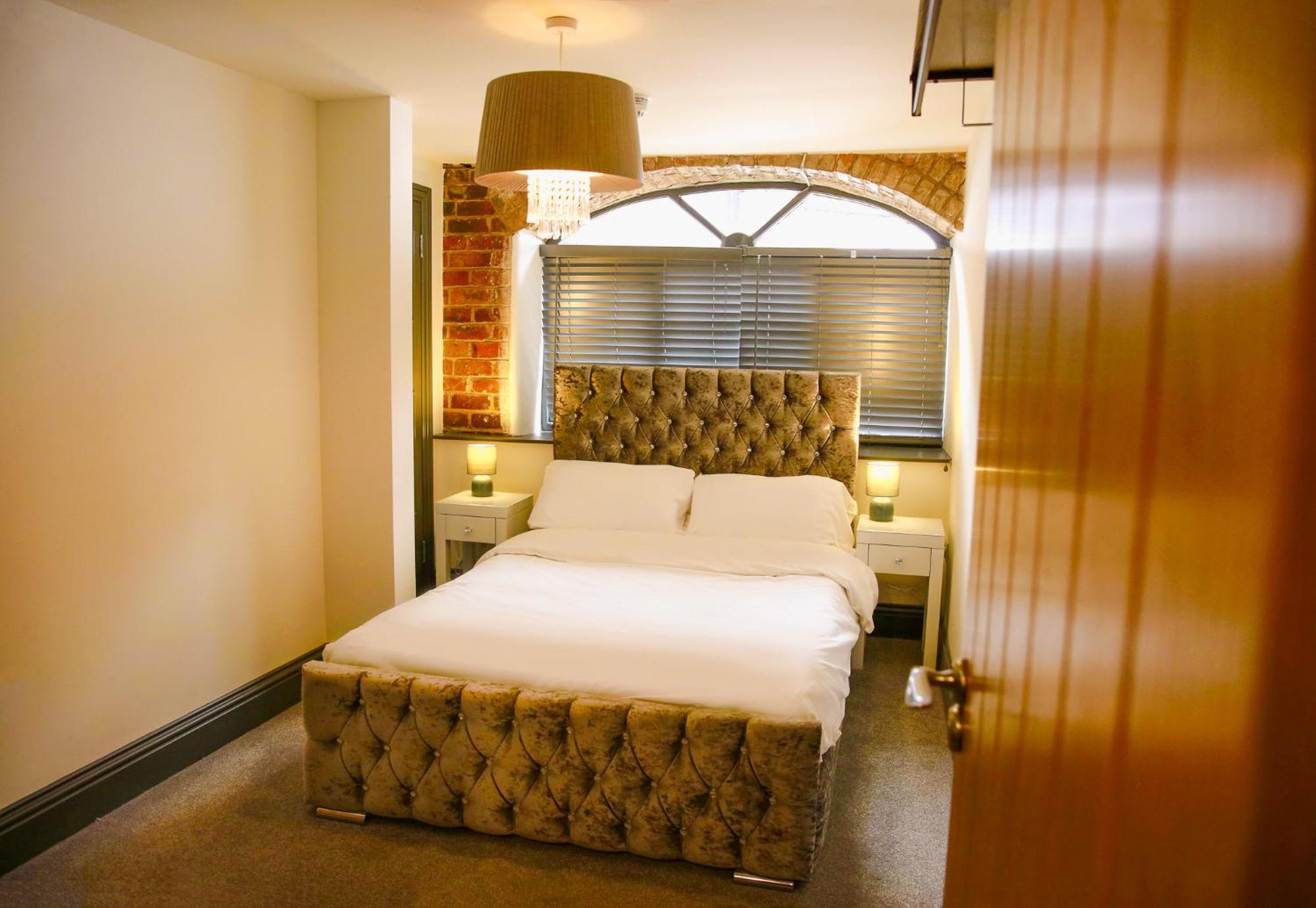 The George Wright Boutique Hotel, Bar & Restaurant Rotherham Kültér fotó